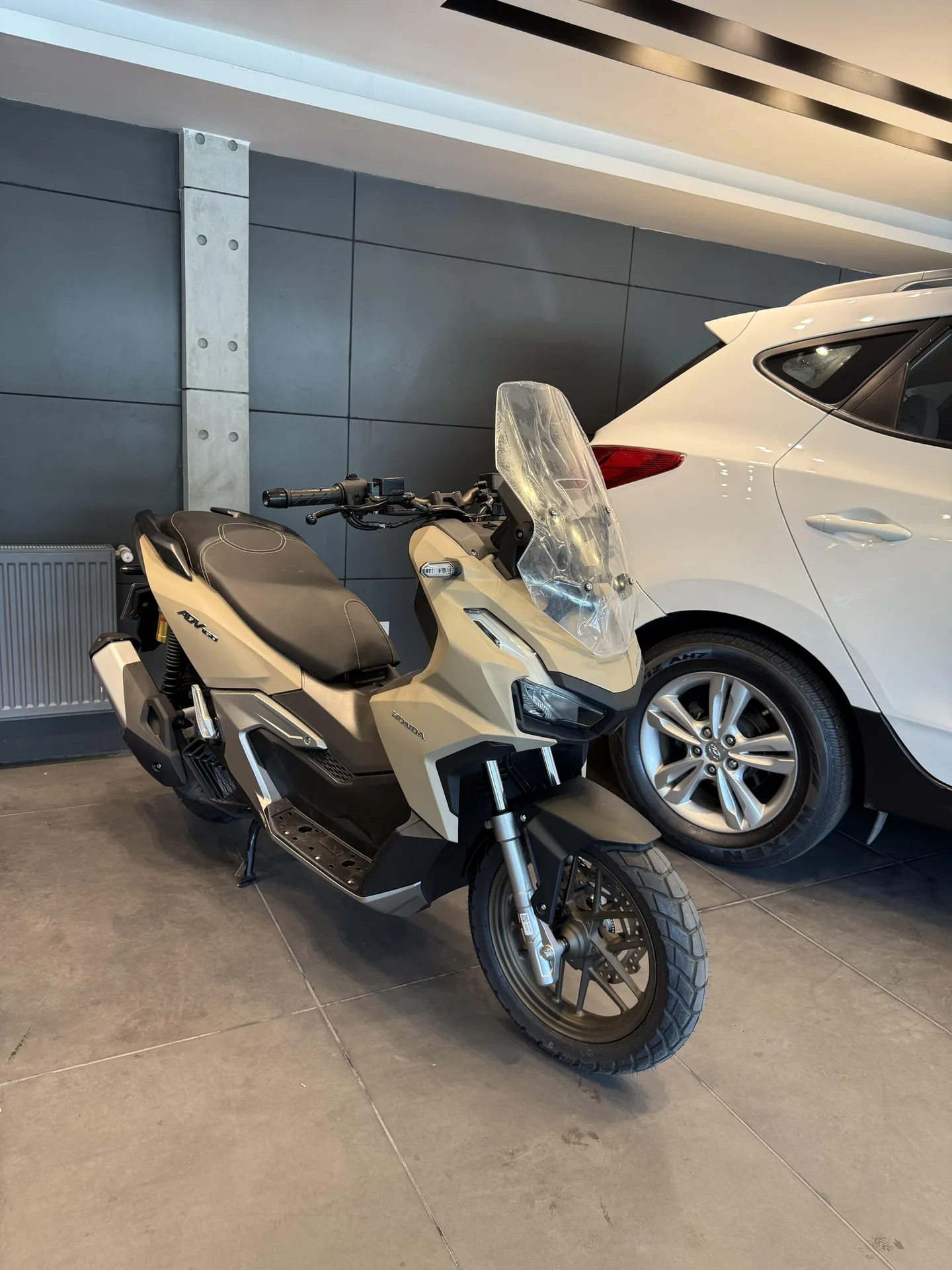 هوندا ADV 150