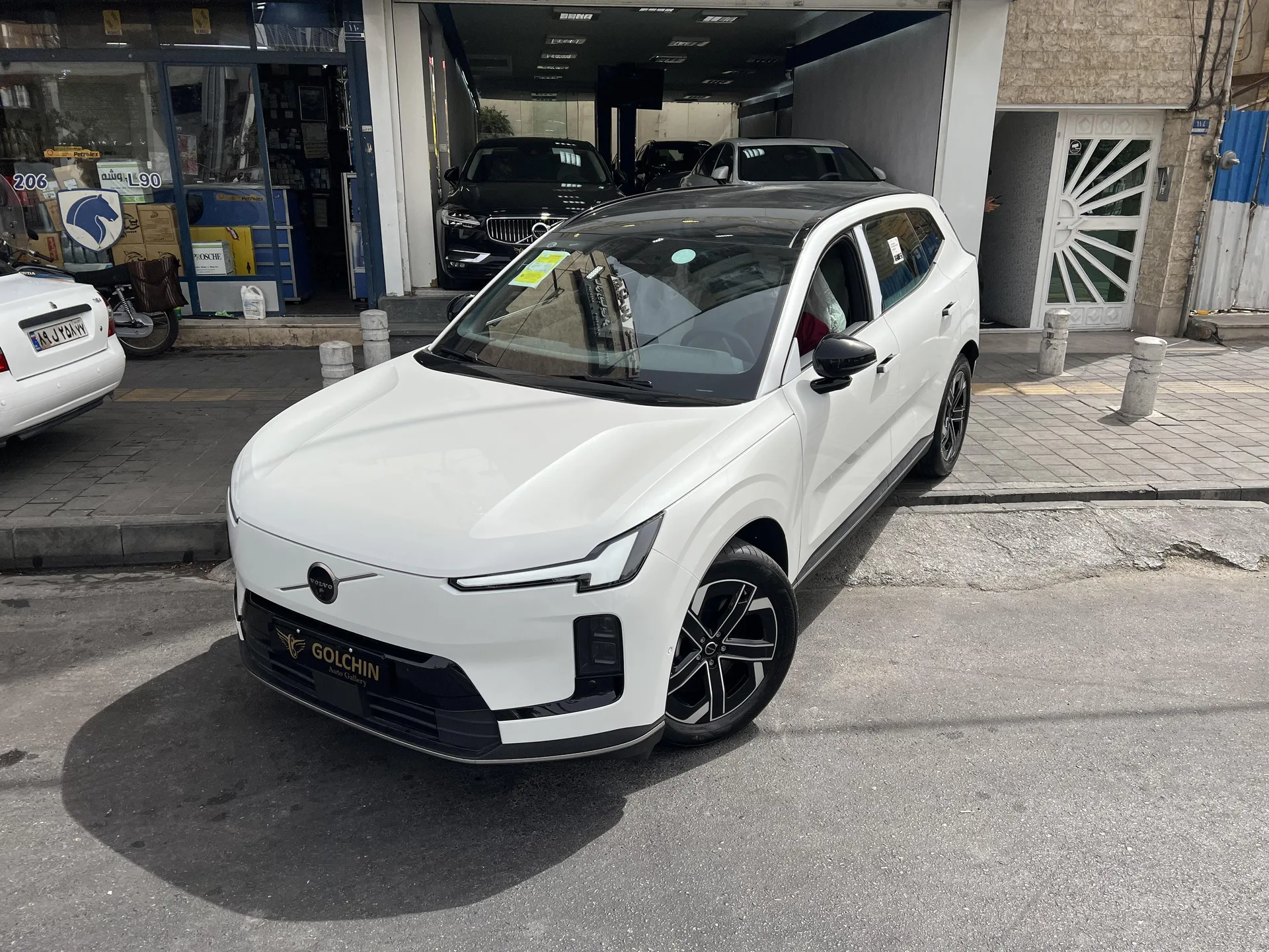 ولوو  XC70 14