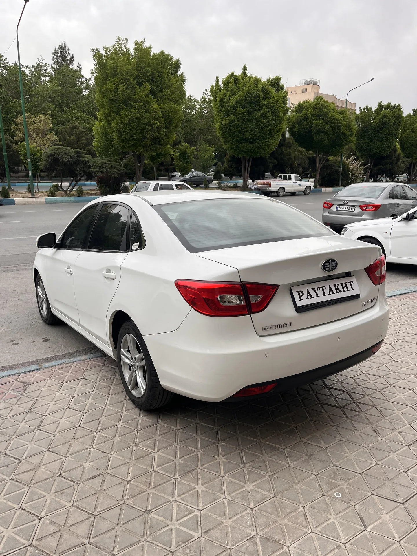 بسترن  B30