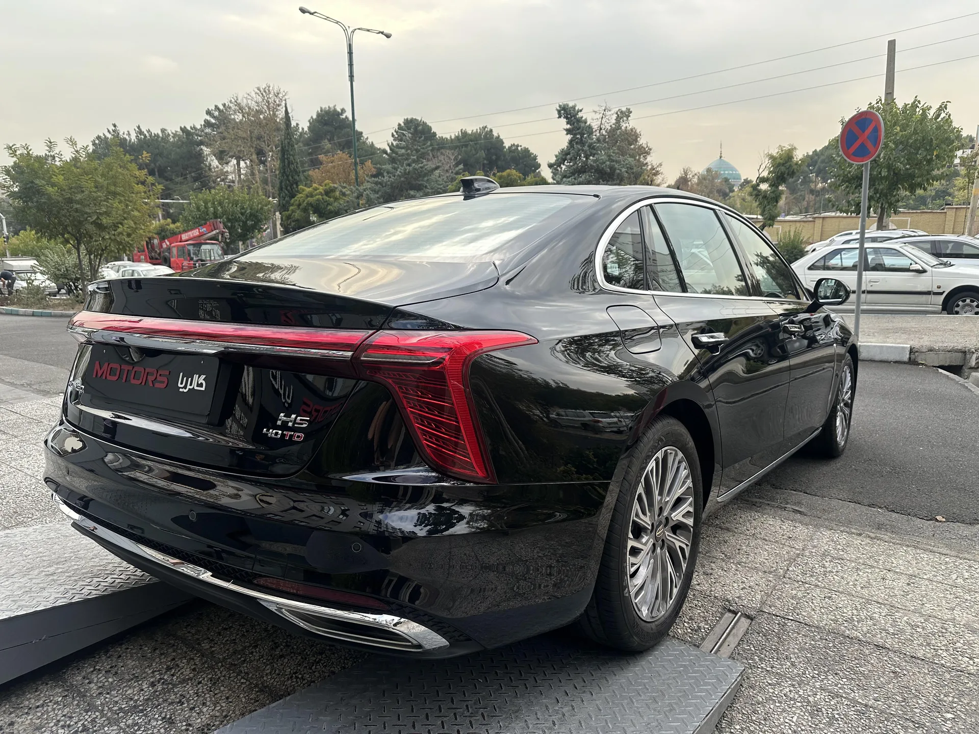 هونگچی  H5 4