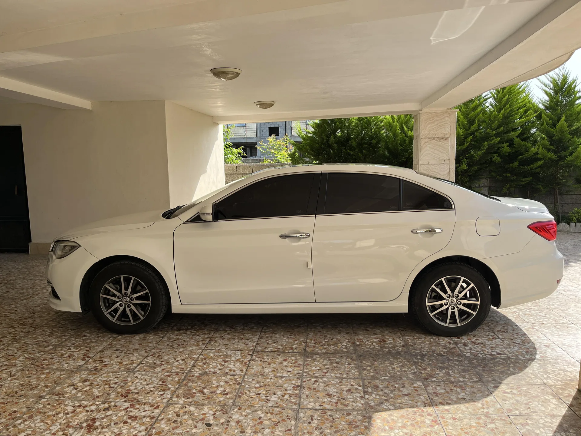 لیفان  820 4