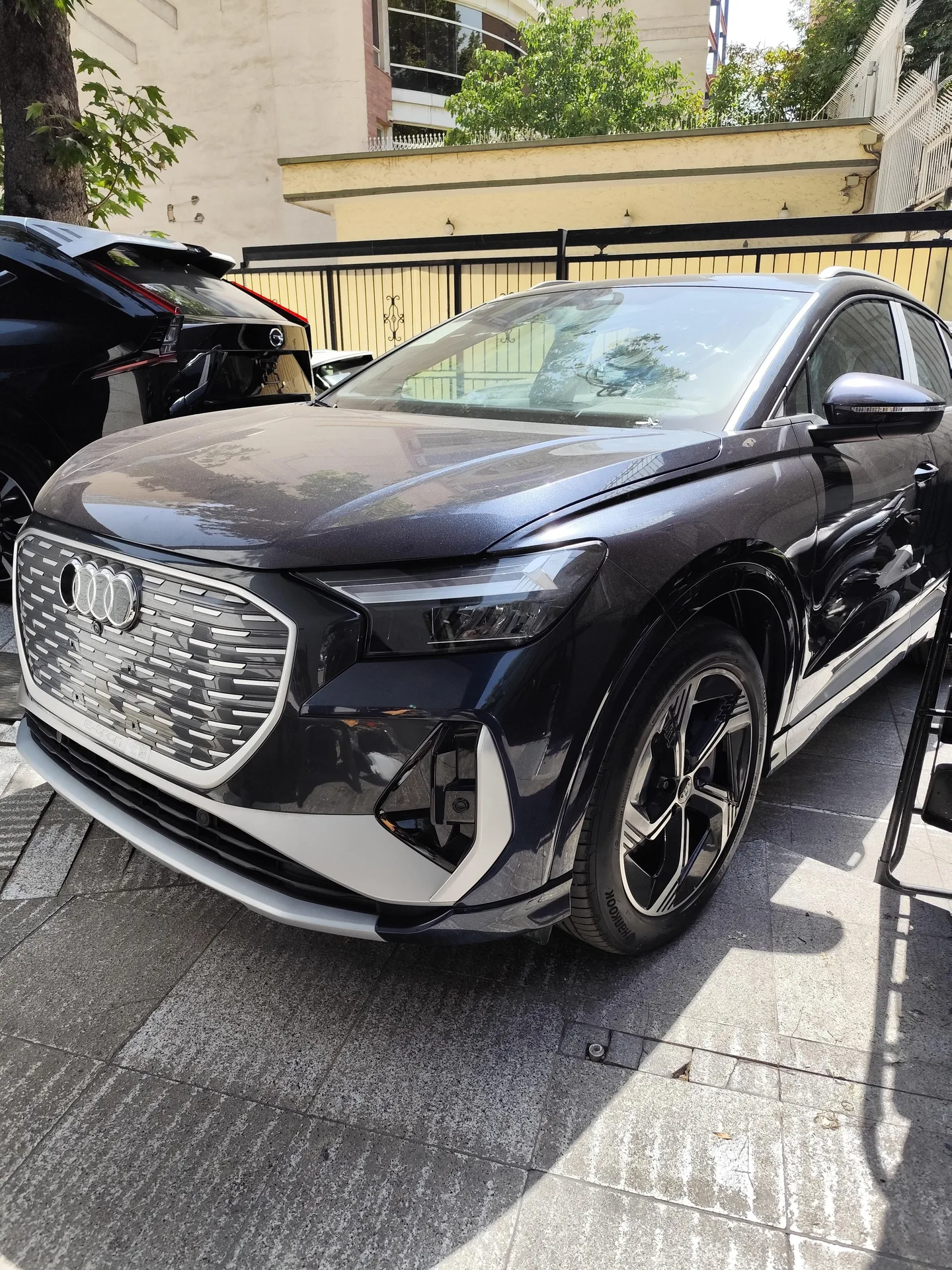 آئودی Q4 e-tron