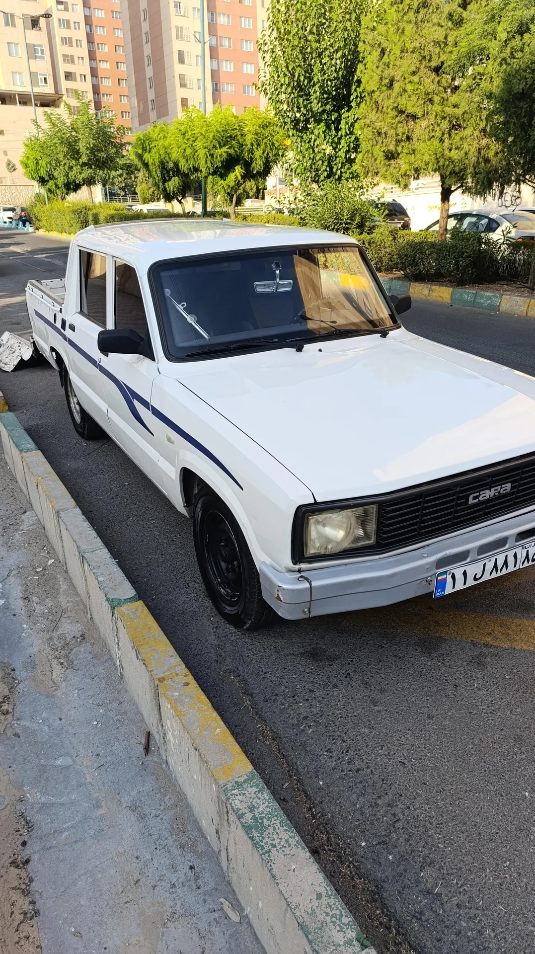 مزدا وانت دوکابين