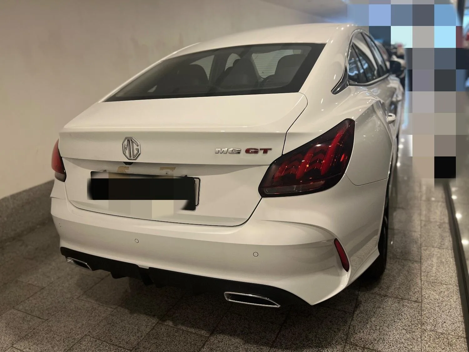 ام جی GT