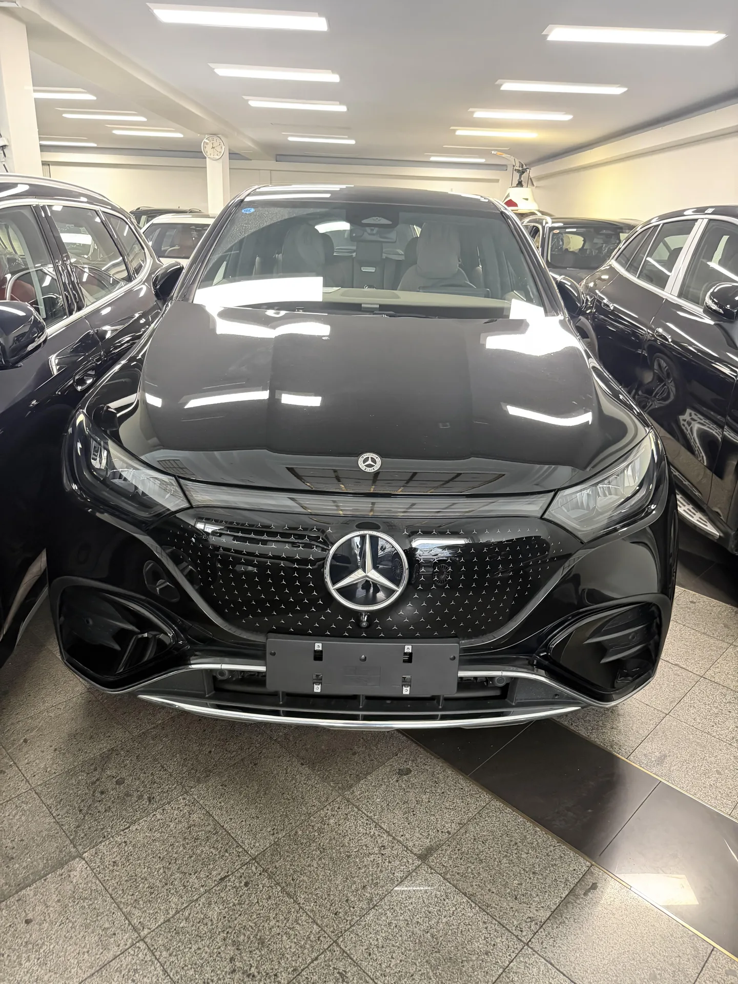 بنز  EQE SUV