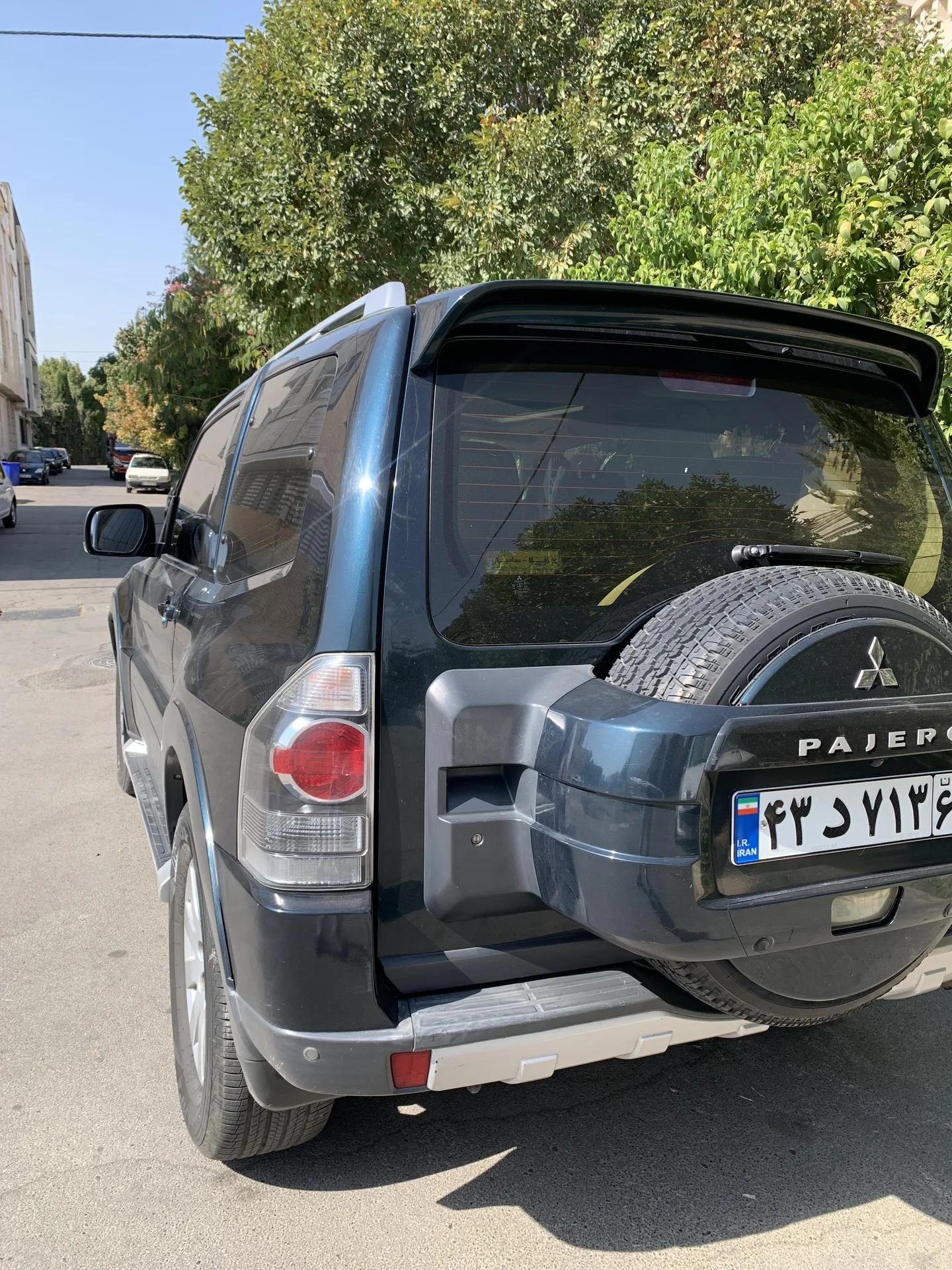 میتسوبیشی  پاجرو دو در 2