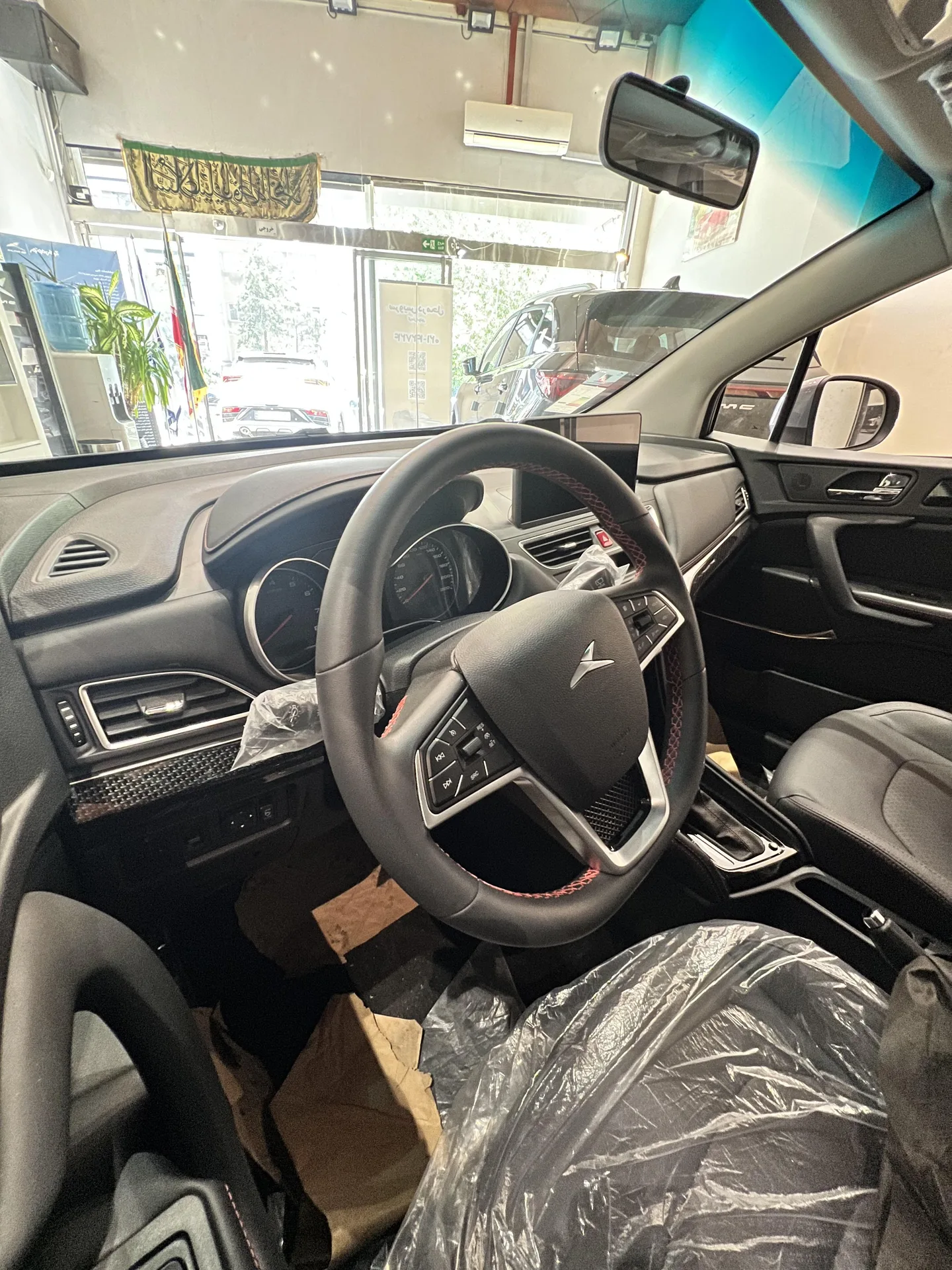 پیش فروش کی ام سی  SR3 5