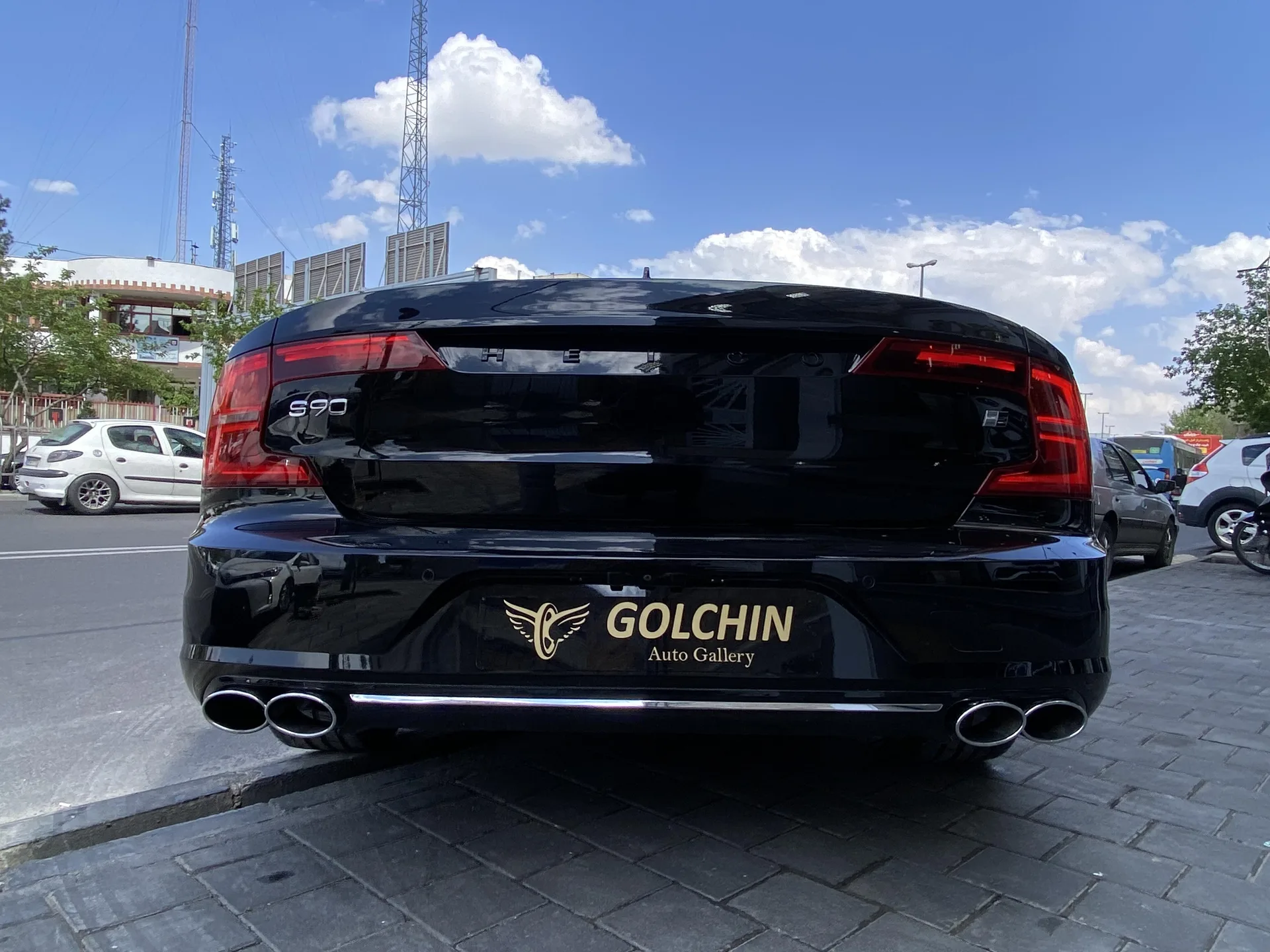 ولوو  S90