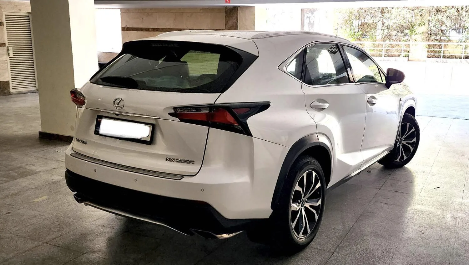 لکسوس  NX 5