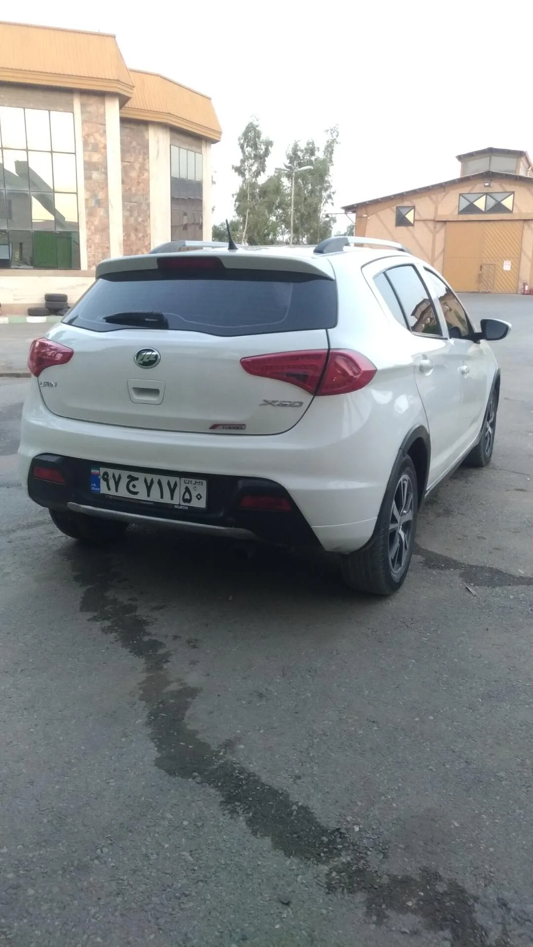 لیفان X50