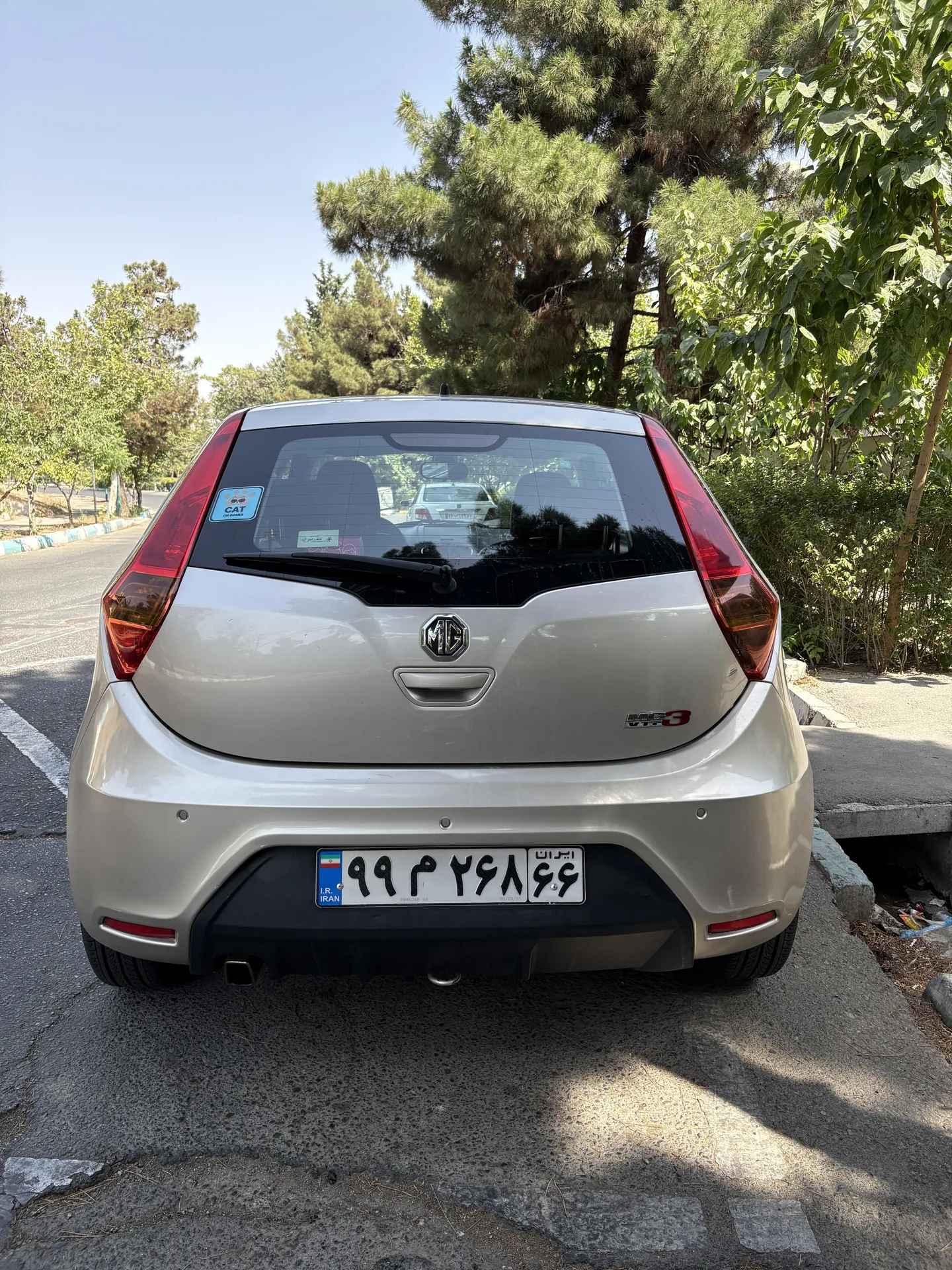 ام جی  3 2