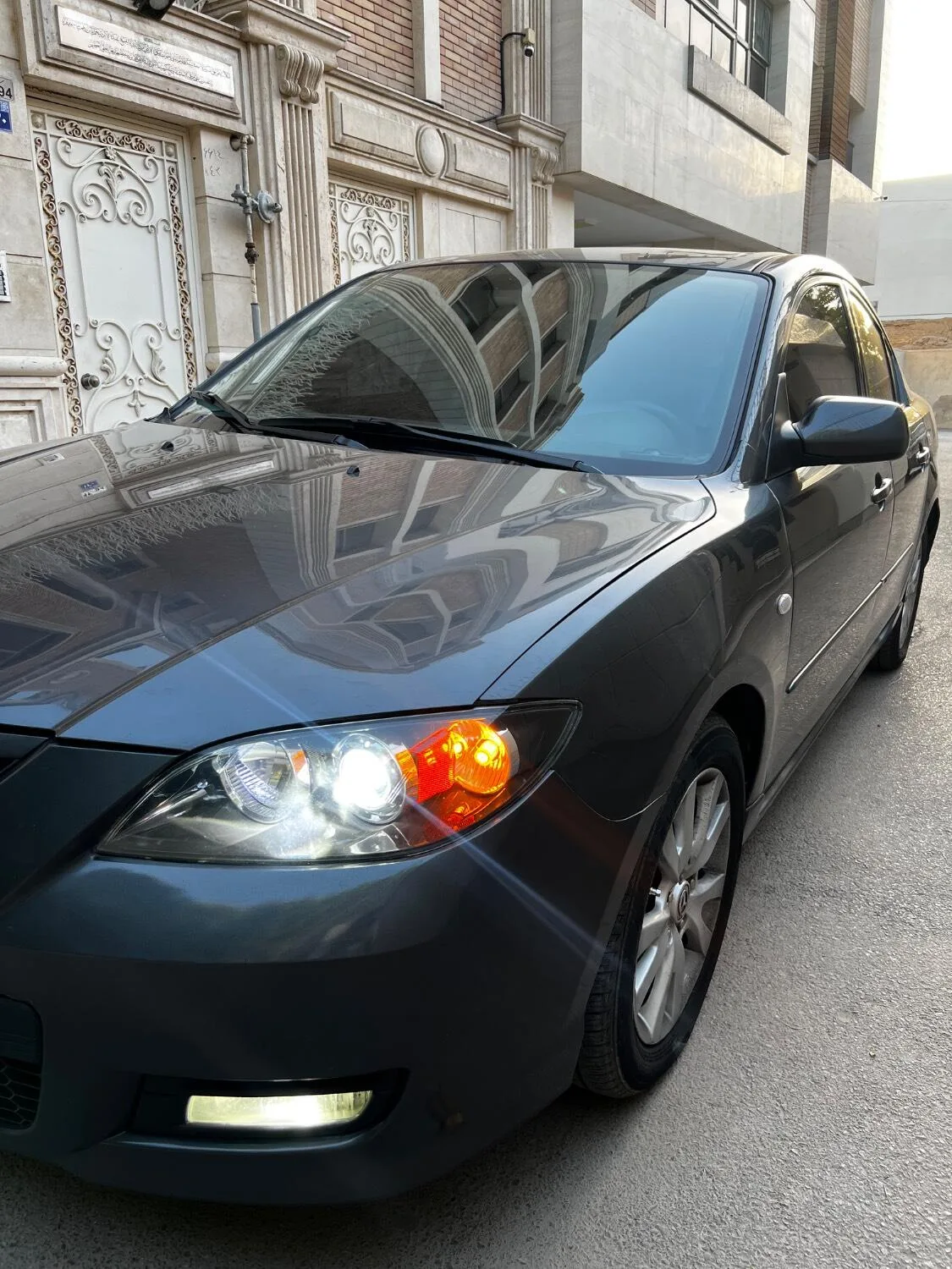 مزدا  3 قدیم 5