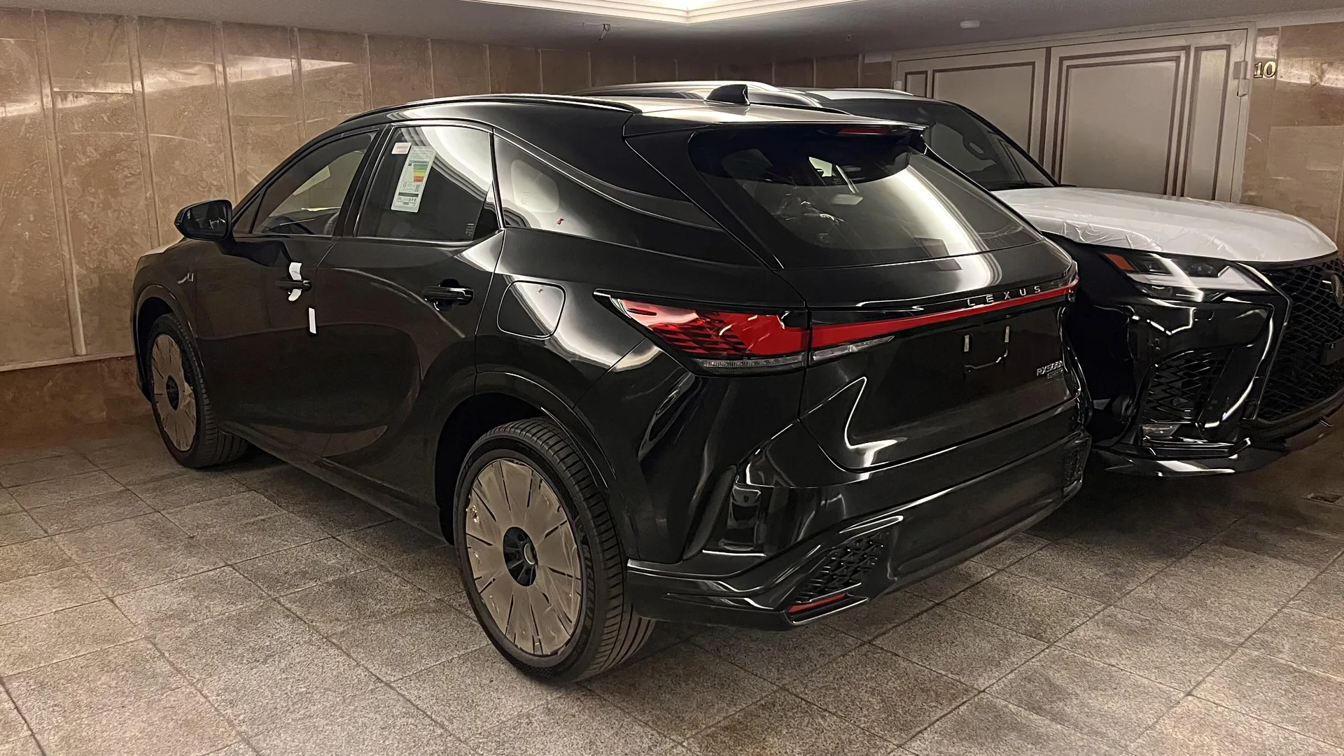 لکسوس  RX 2