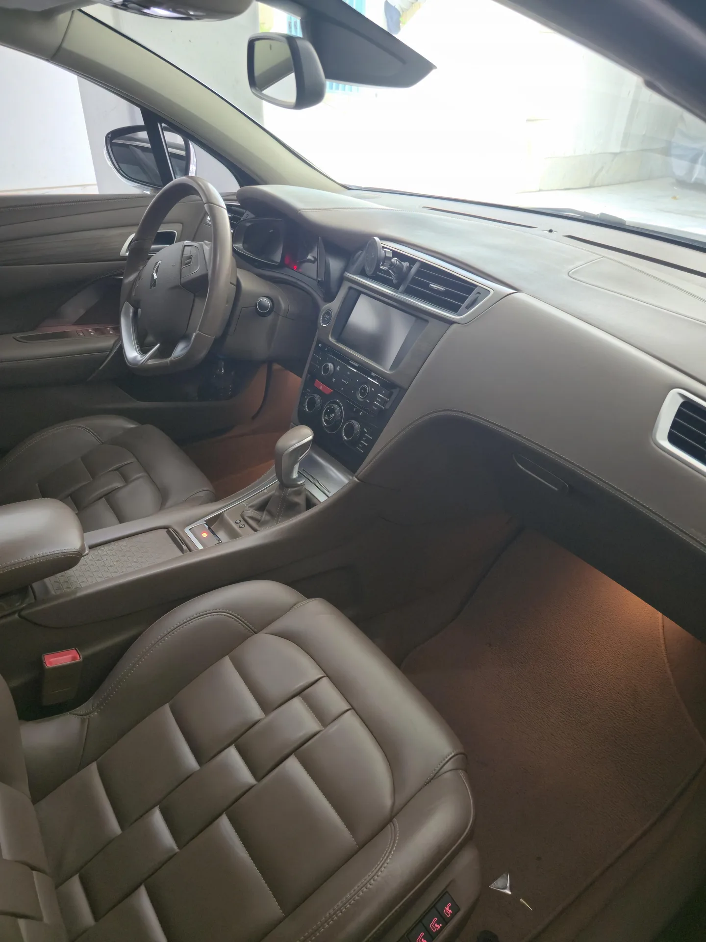دی اس  5LS 4