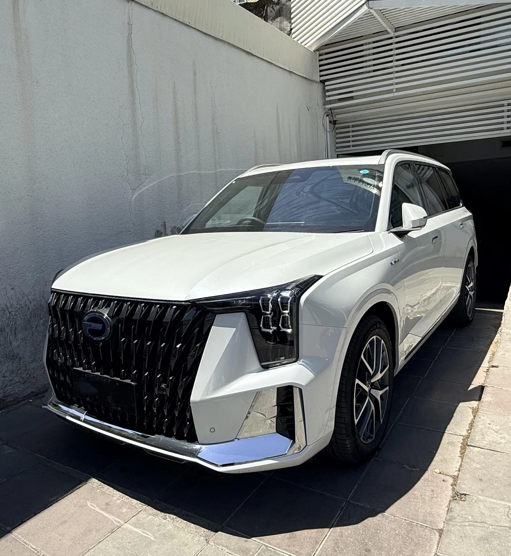 جی ای سی  ES9