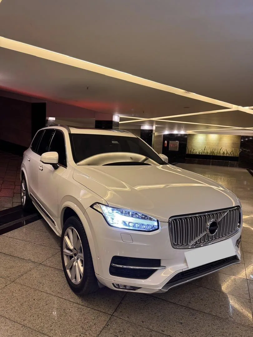 ولوو  XC90
