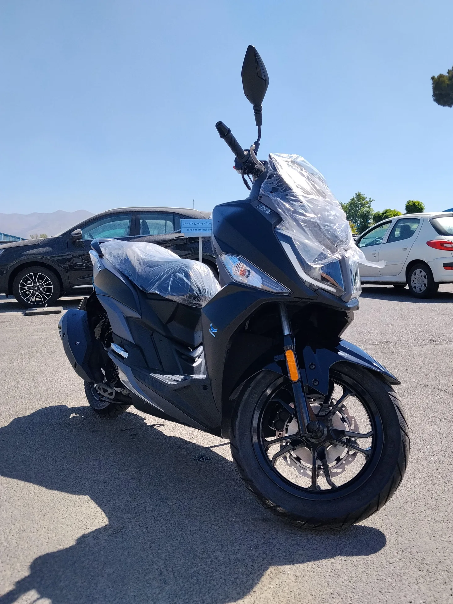 اس وای ام  گلکسی J 200