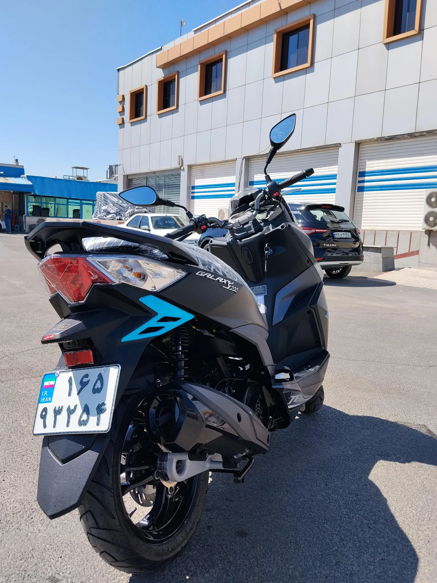 اس وای ام  گلکسی J 200 4