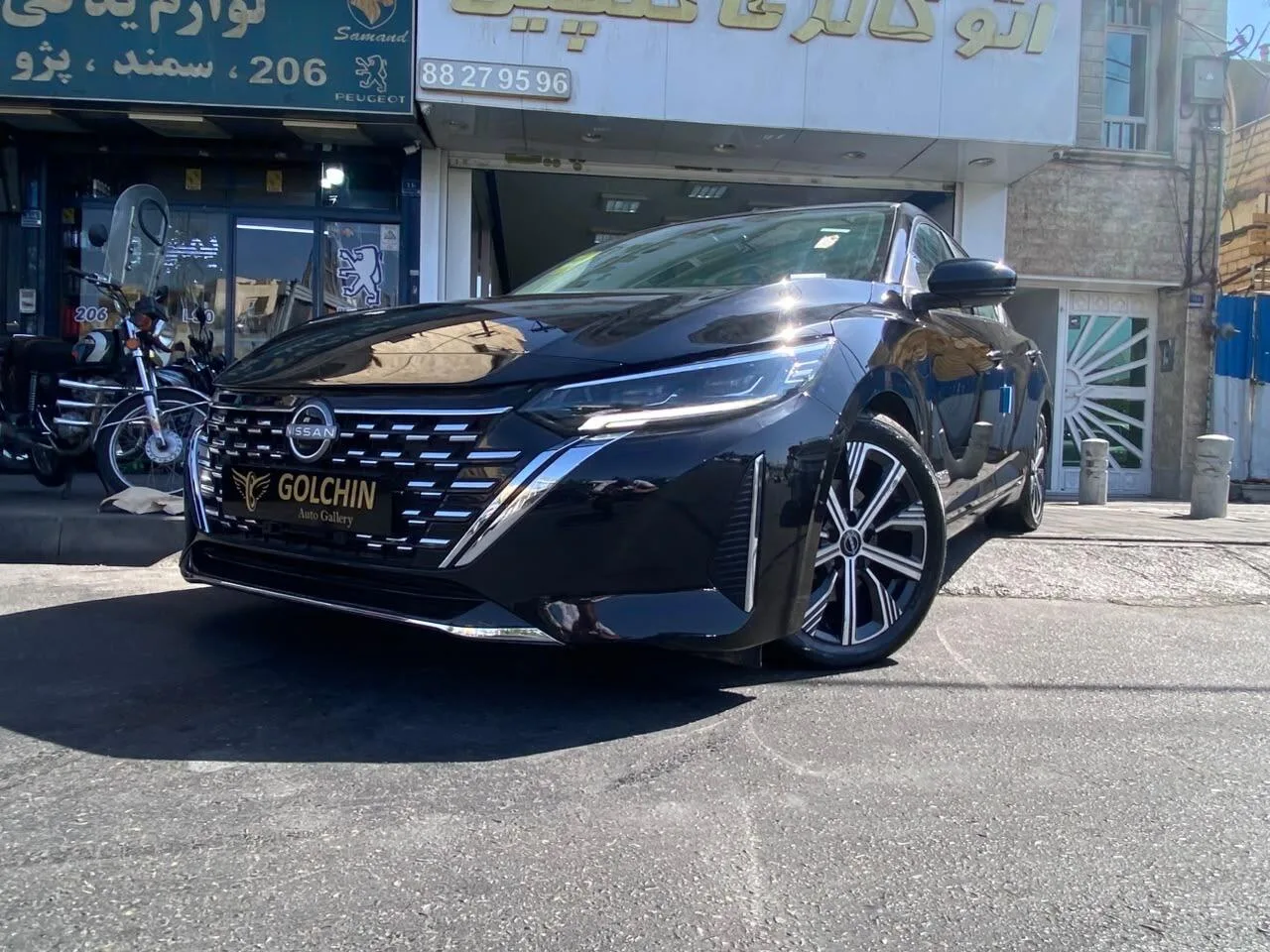 نیسان  سیلفی e-POWER 6