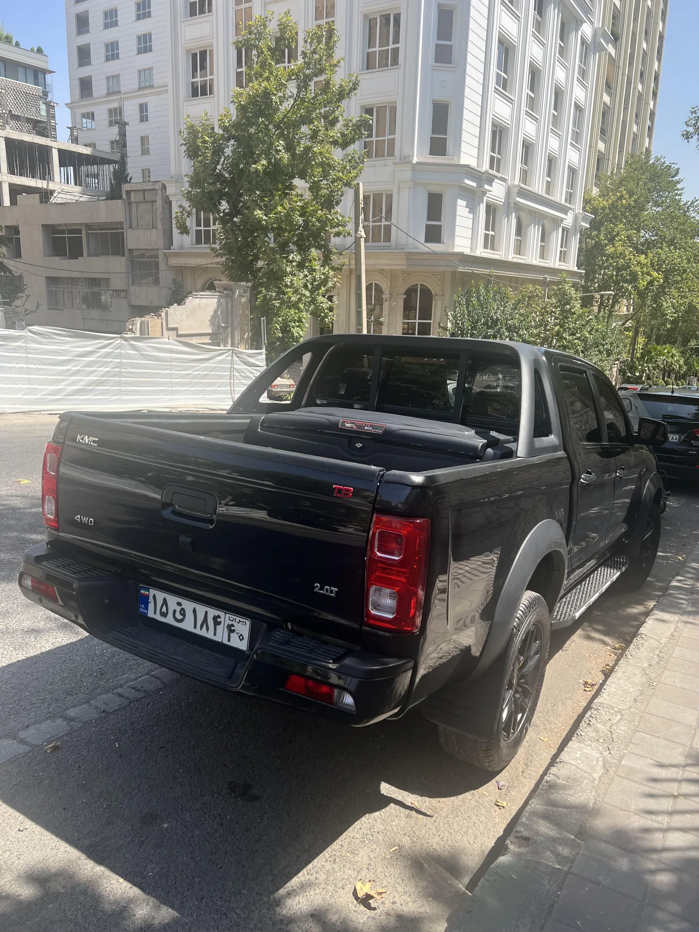 کی ام سی  T8 2