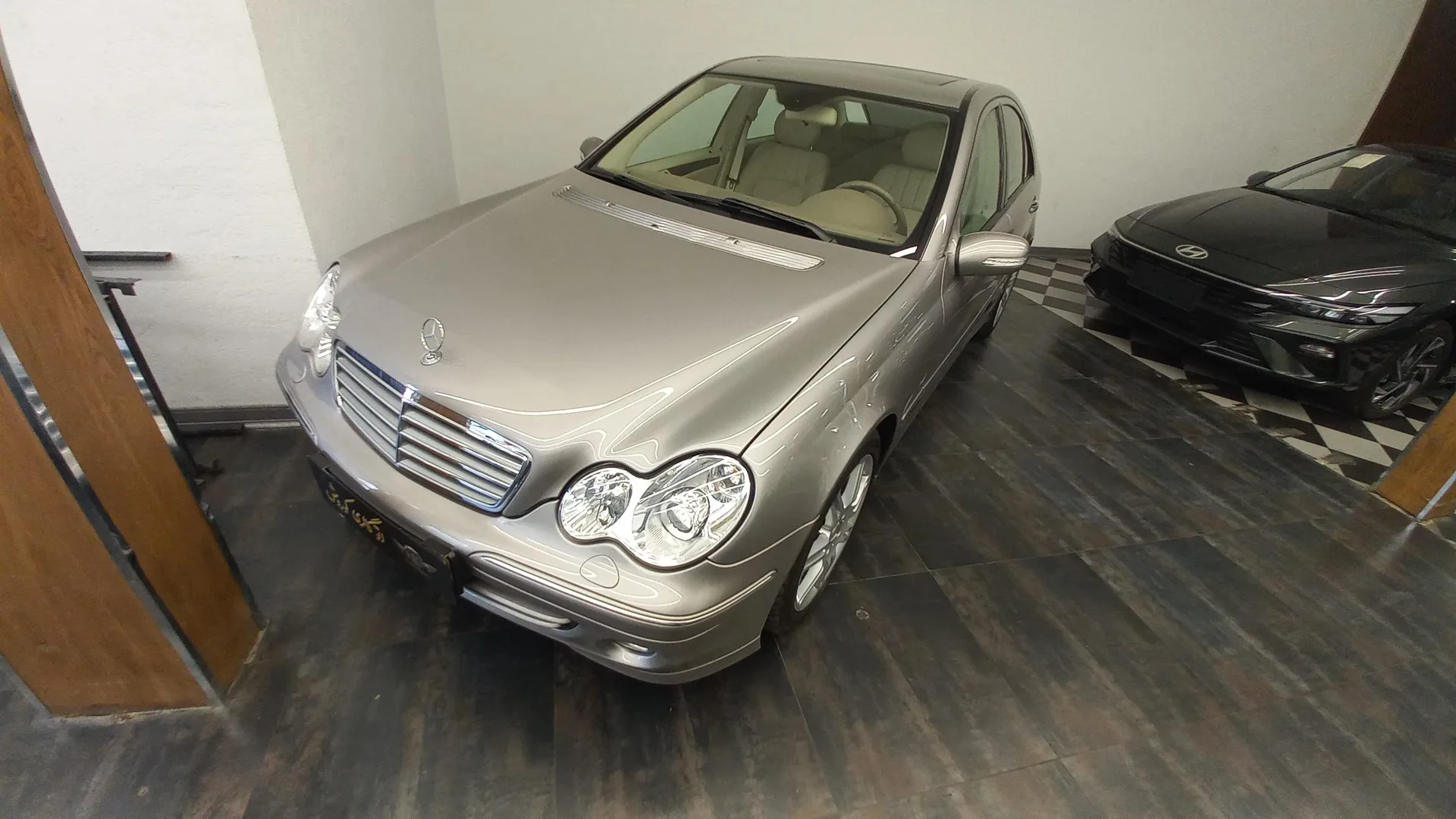 بنز  کلاس C 6