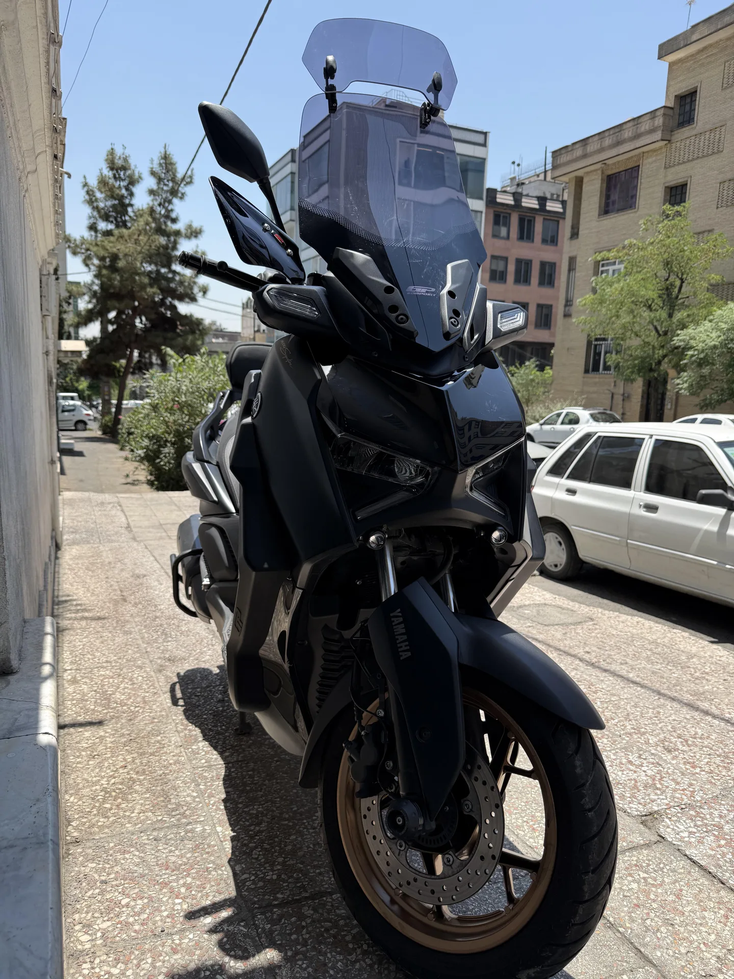 یاماها XMAX 250