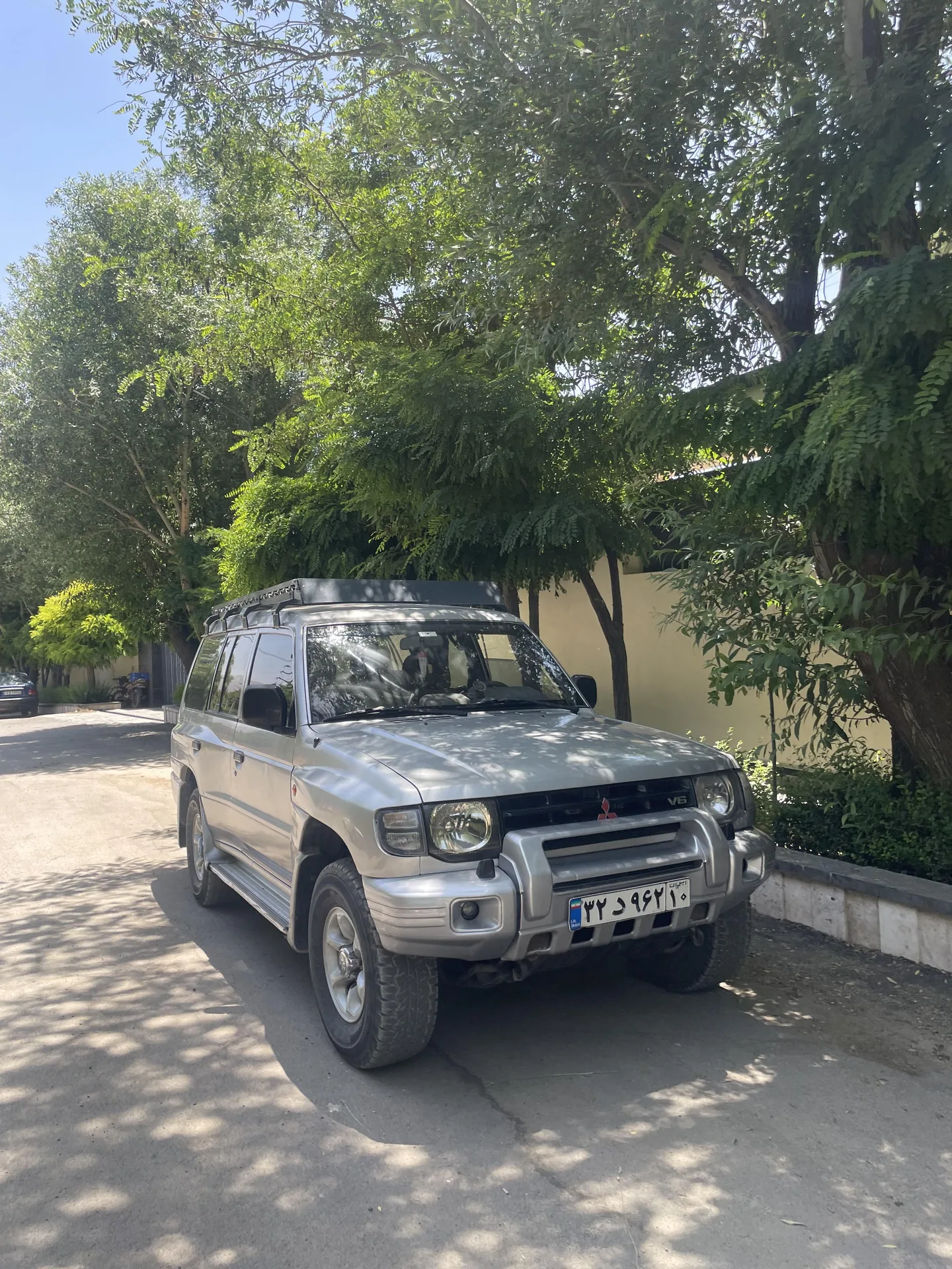 میتسوبیشی  پاجرو(مونتاژ)