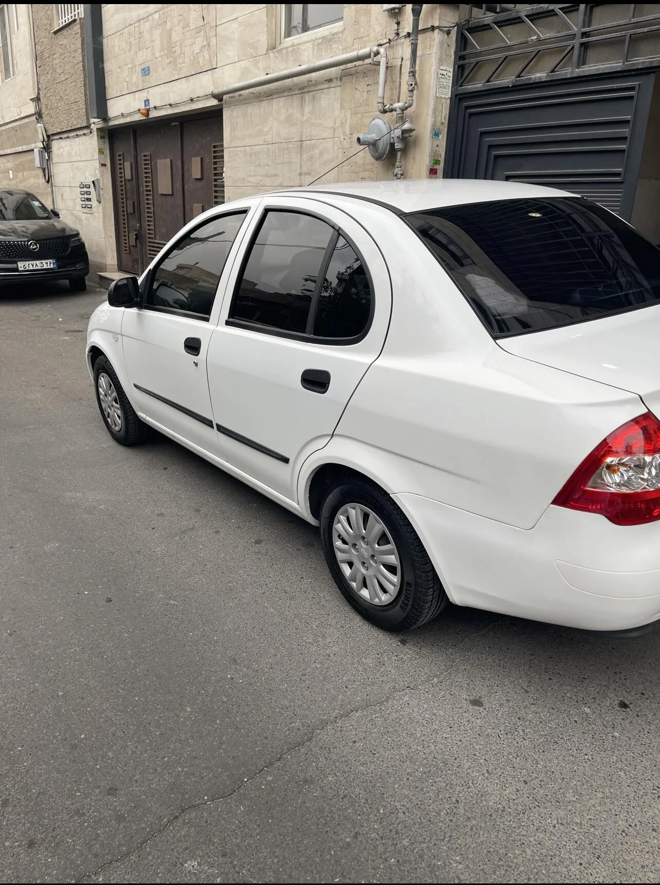 تیبا  صندوق دار
