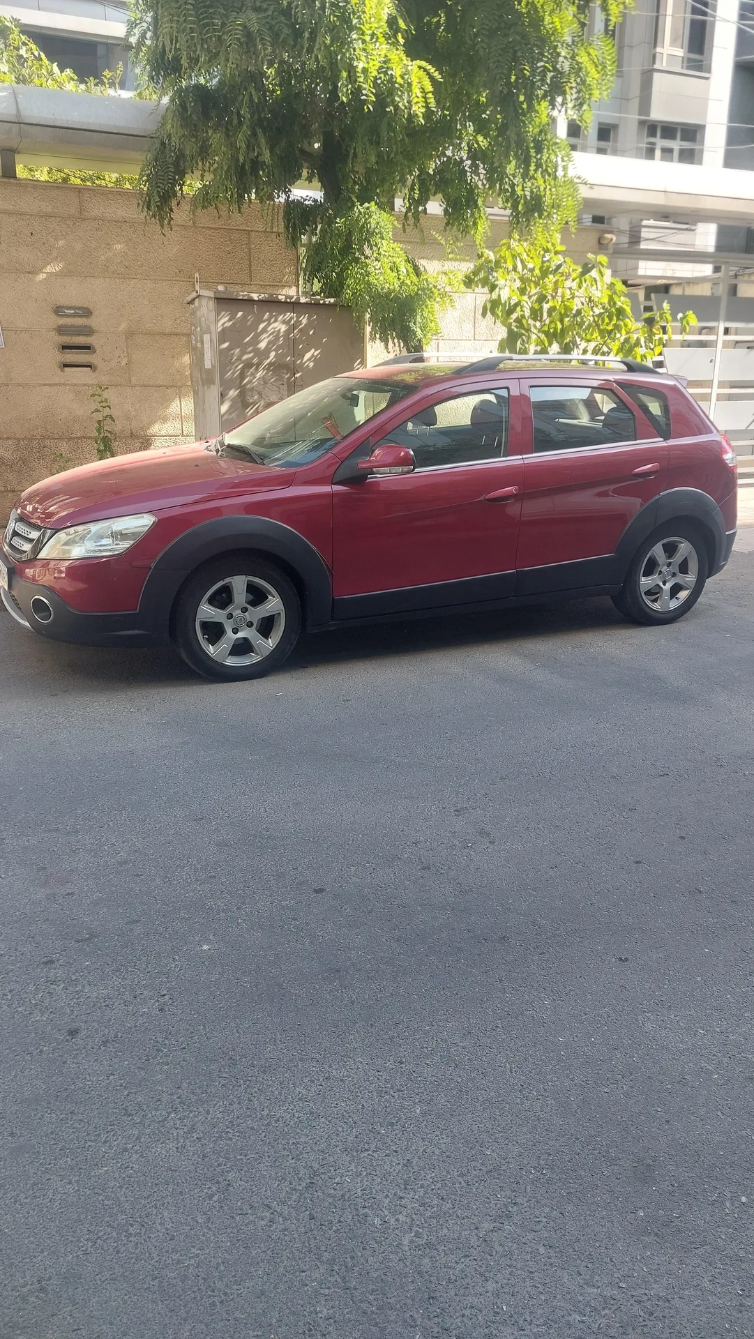 دانگ فنگ  H30 کراس 3