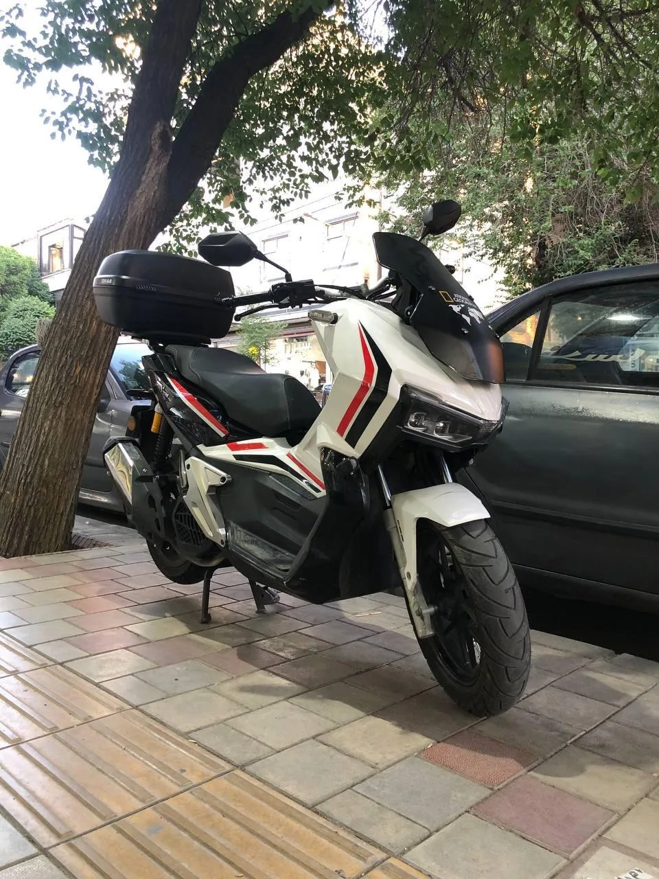 کویر موتور AGV 150