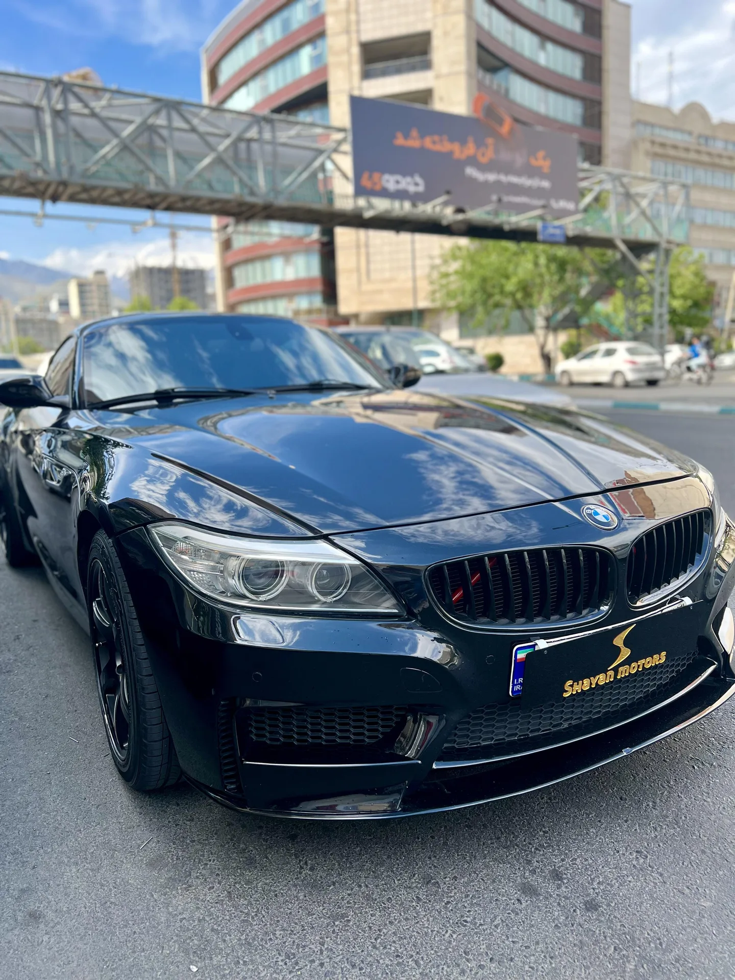 ب ام و  Z4 4