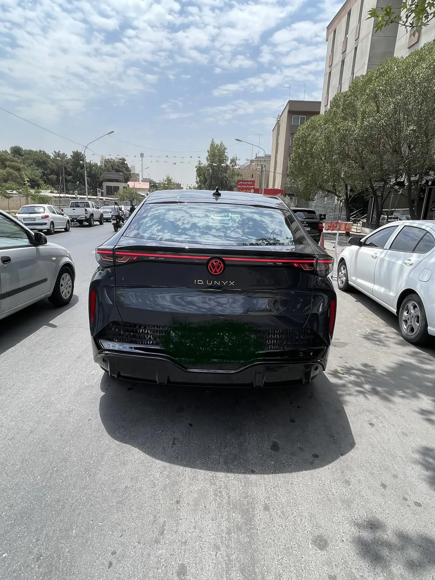 فولکس  آی دی یونیکس 2