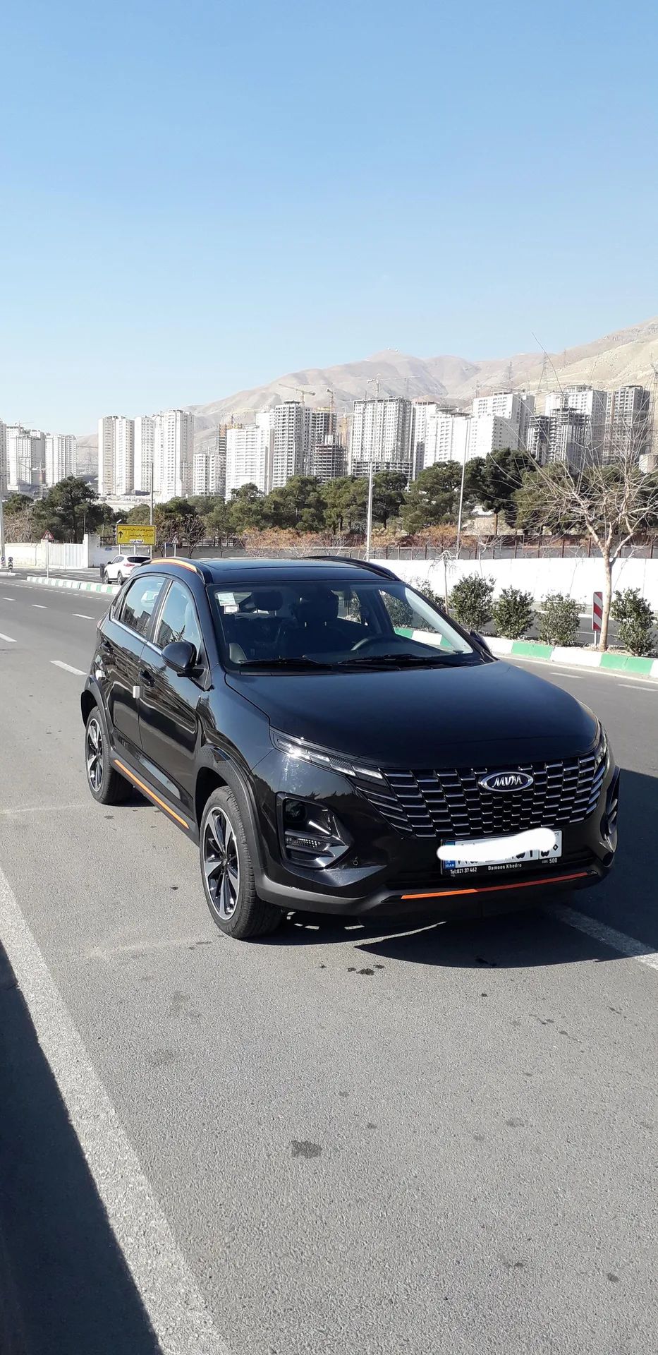 ام وی ام X33 کراس