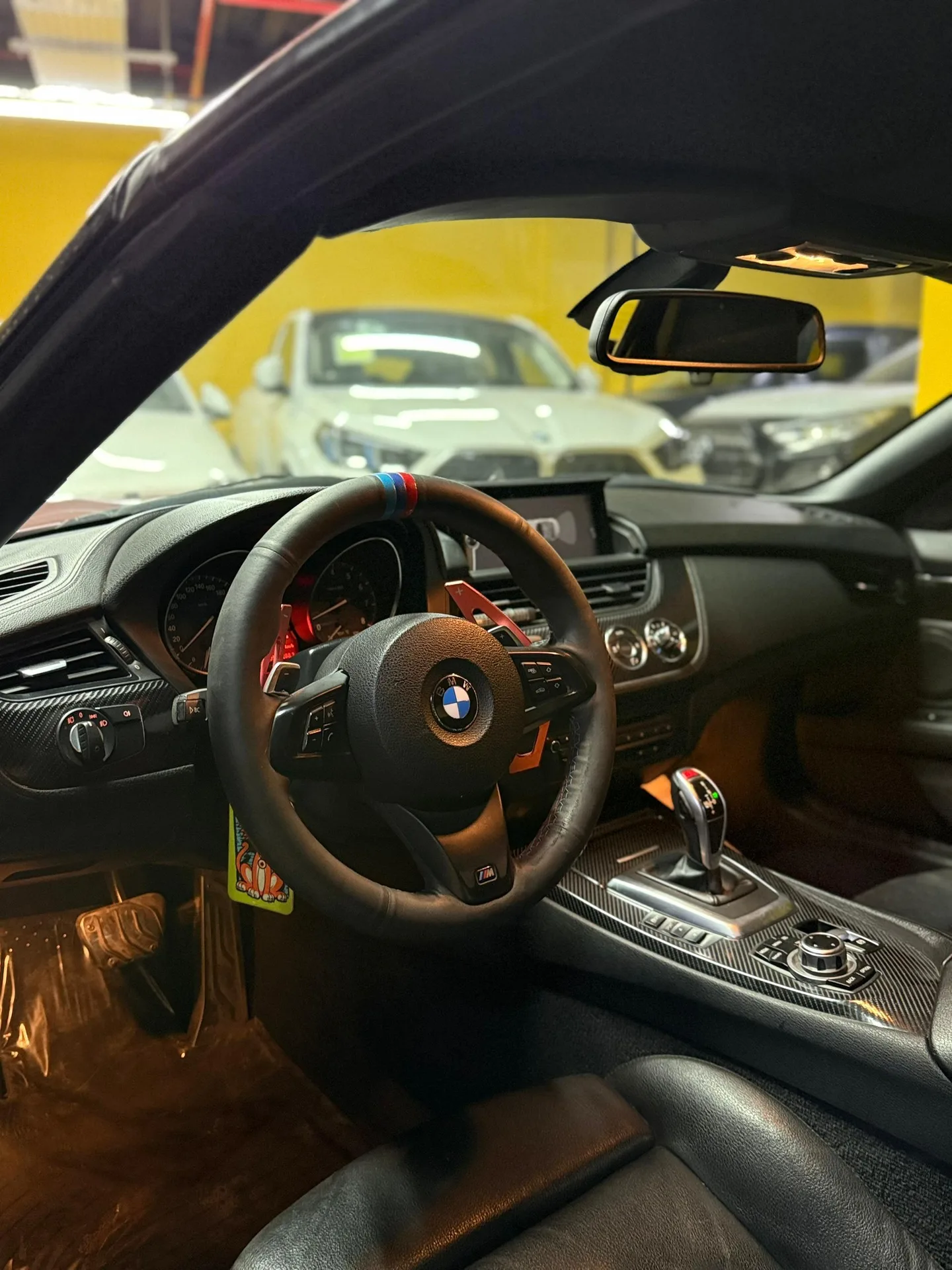ب ام و  Z4 10