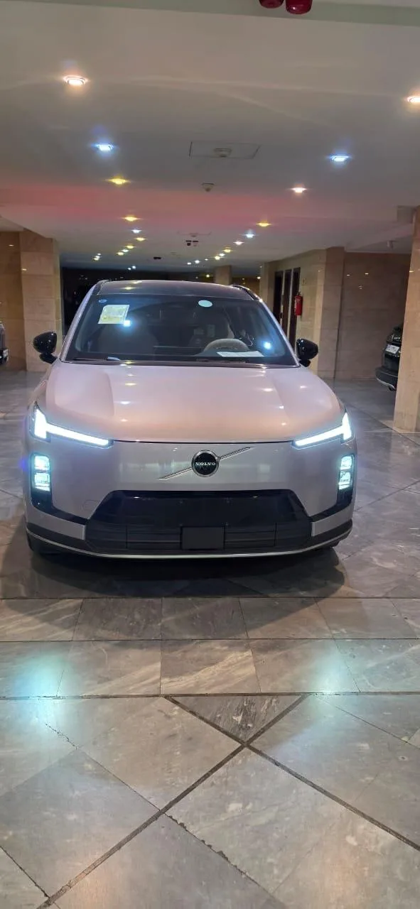 ولوو  XC70