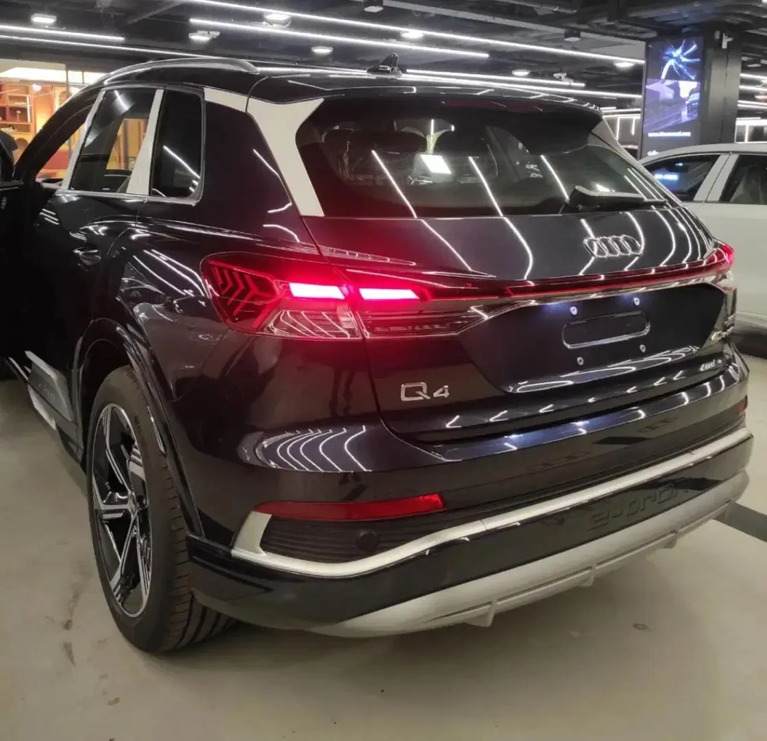 آئودی Q4 e-tron