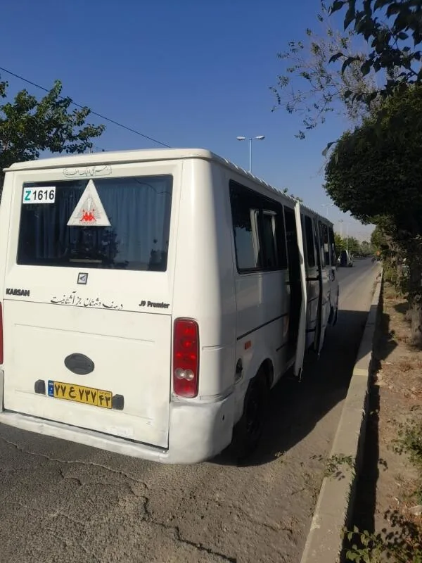 کارسان  J10