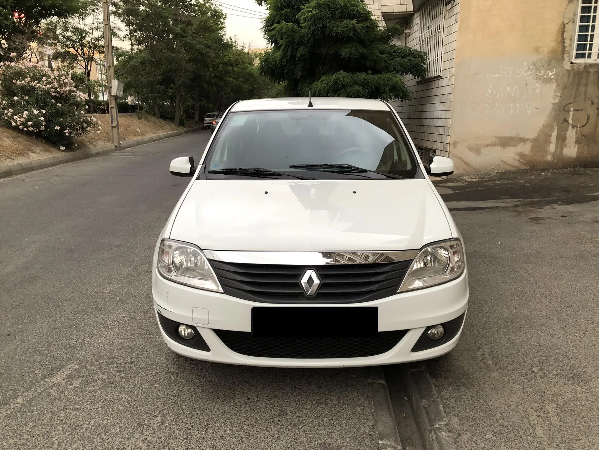 رنو  تندر 90