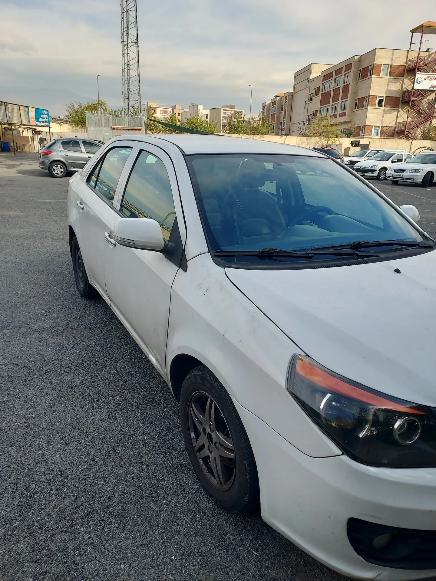 جیلی  GC6 3