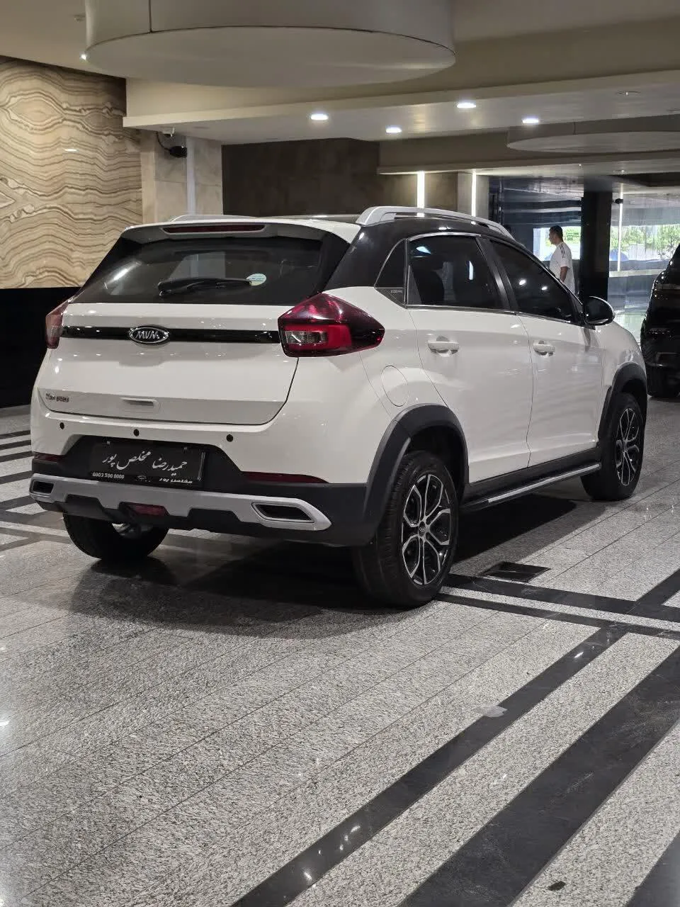 ام وی ام  X22 6