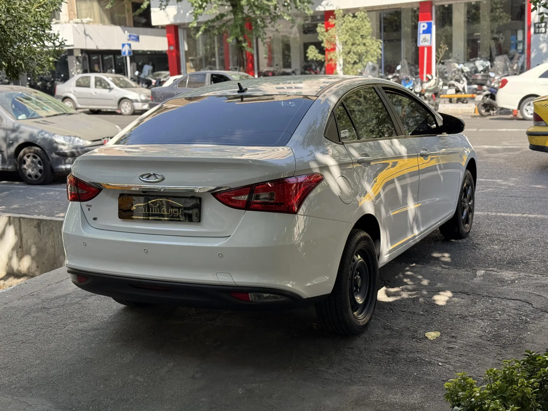 ام وی ام  آریزو 5ev 4