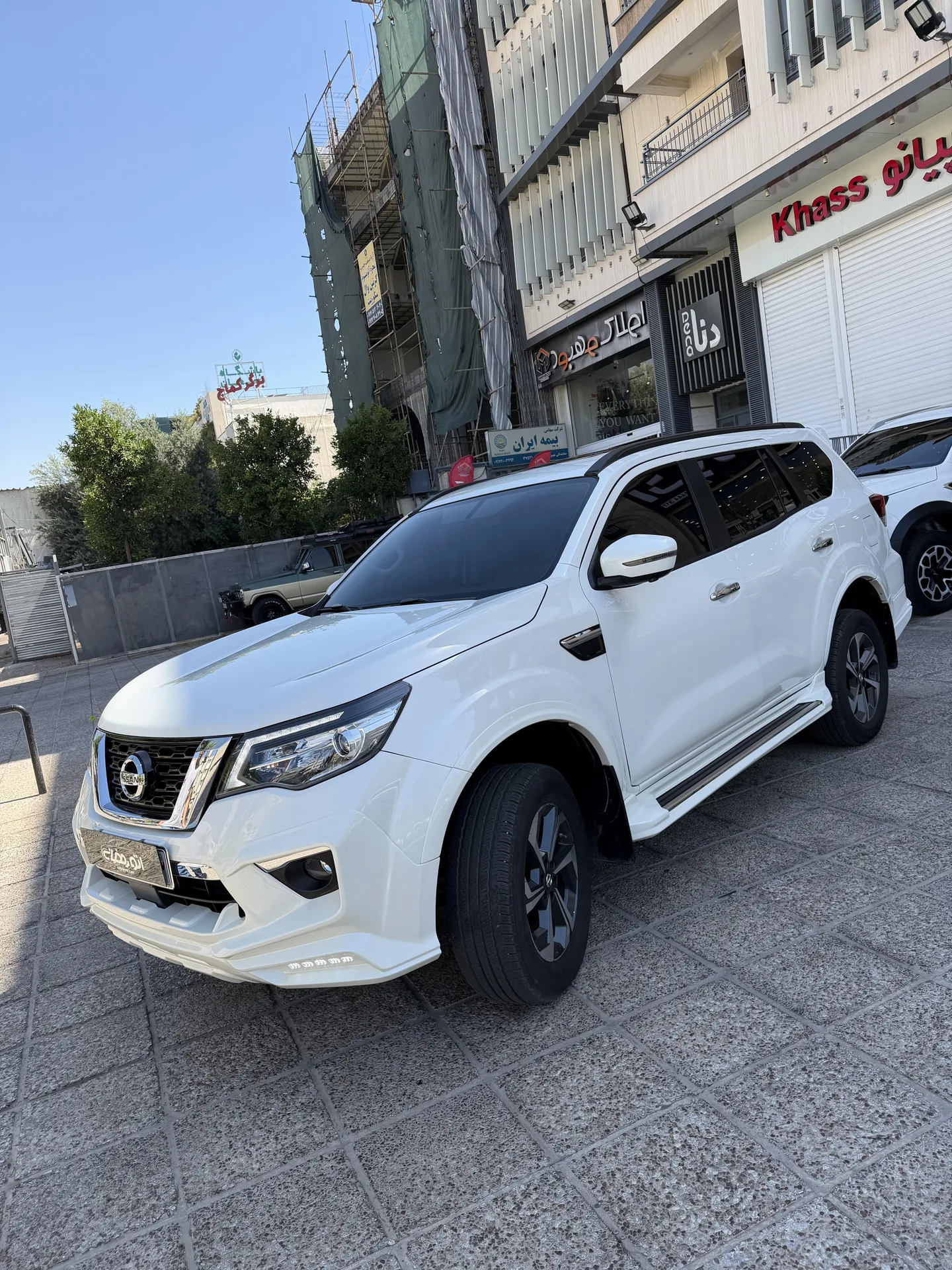 نیسان  ترا 2