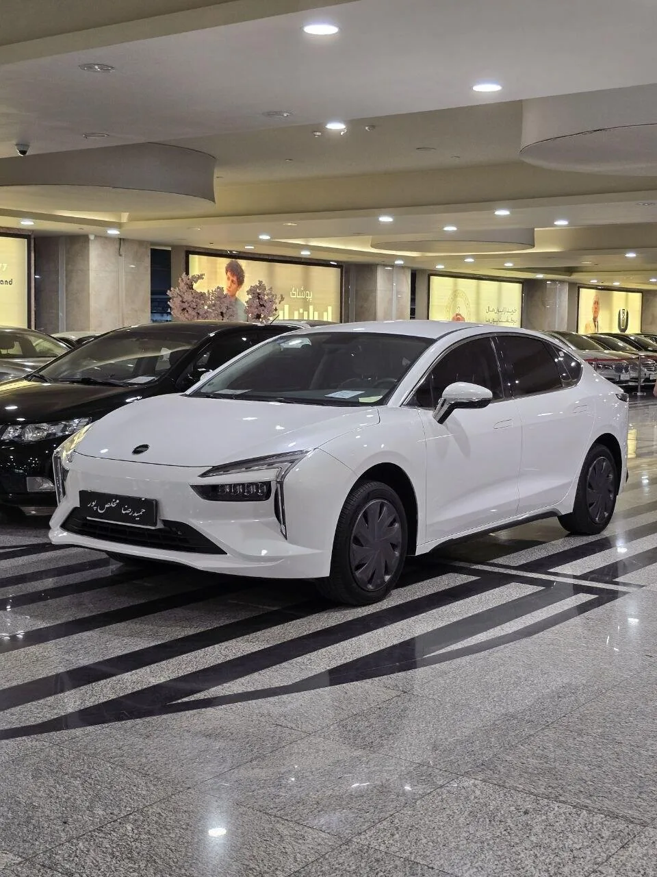 لونا  GRE 4