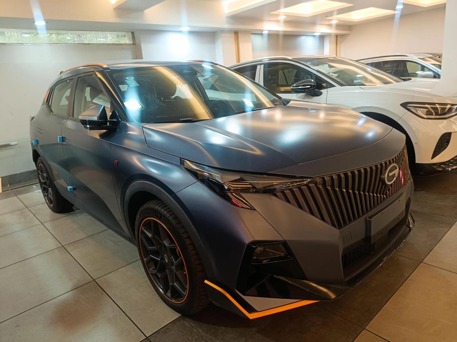 جی ای سی  GS3 Emzoom