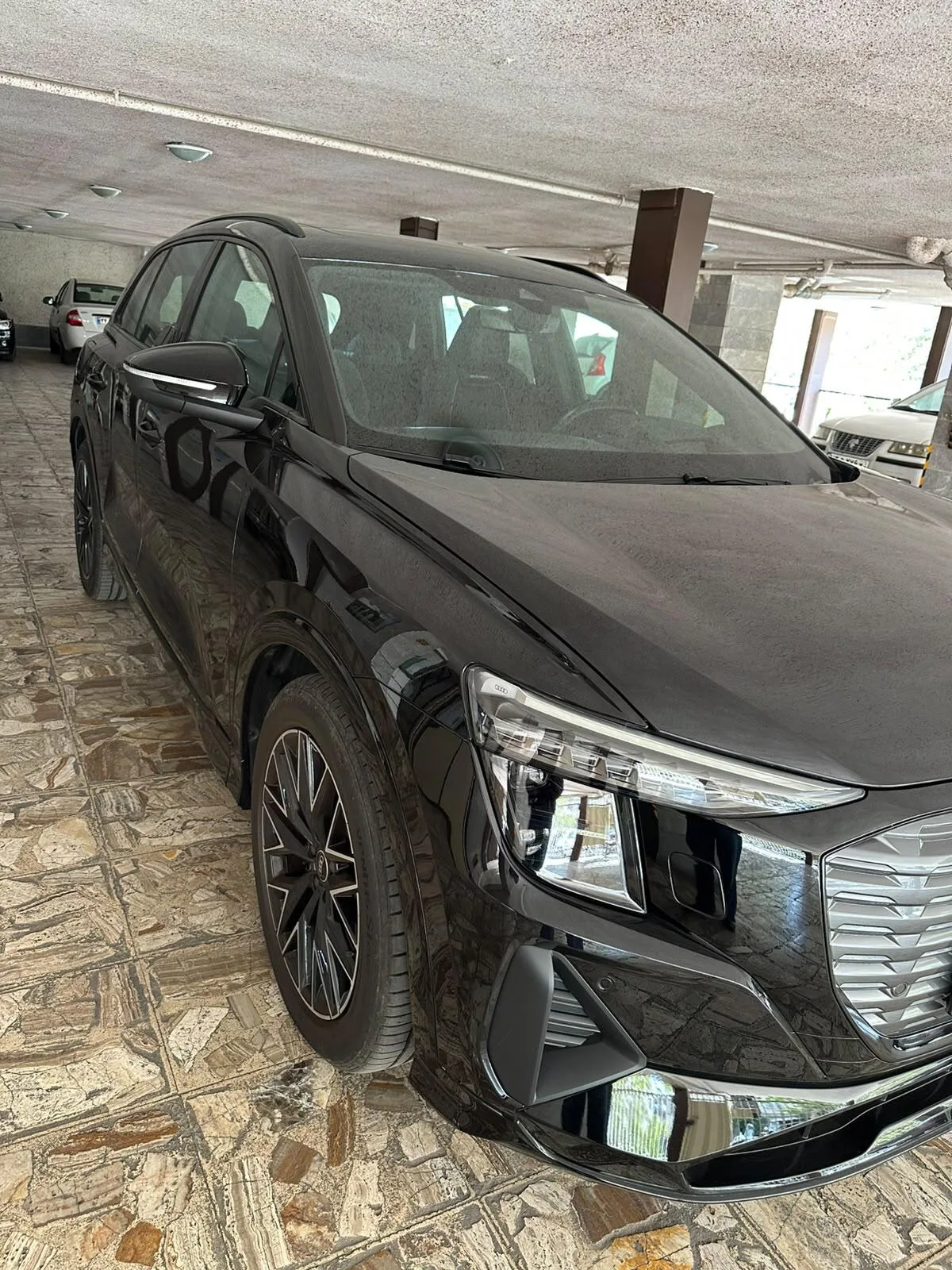 آئودی  Q5 e-tron