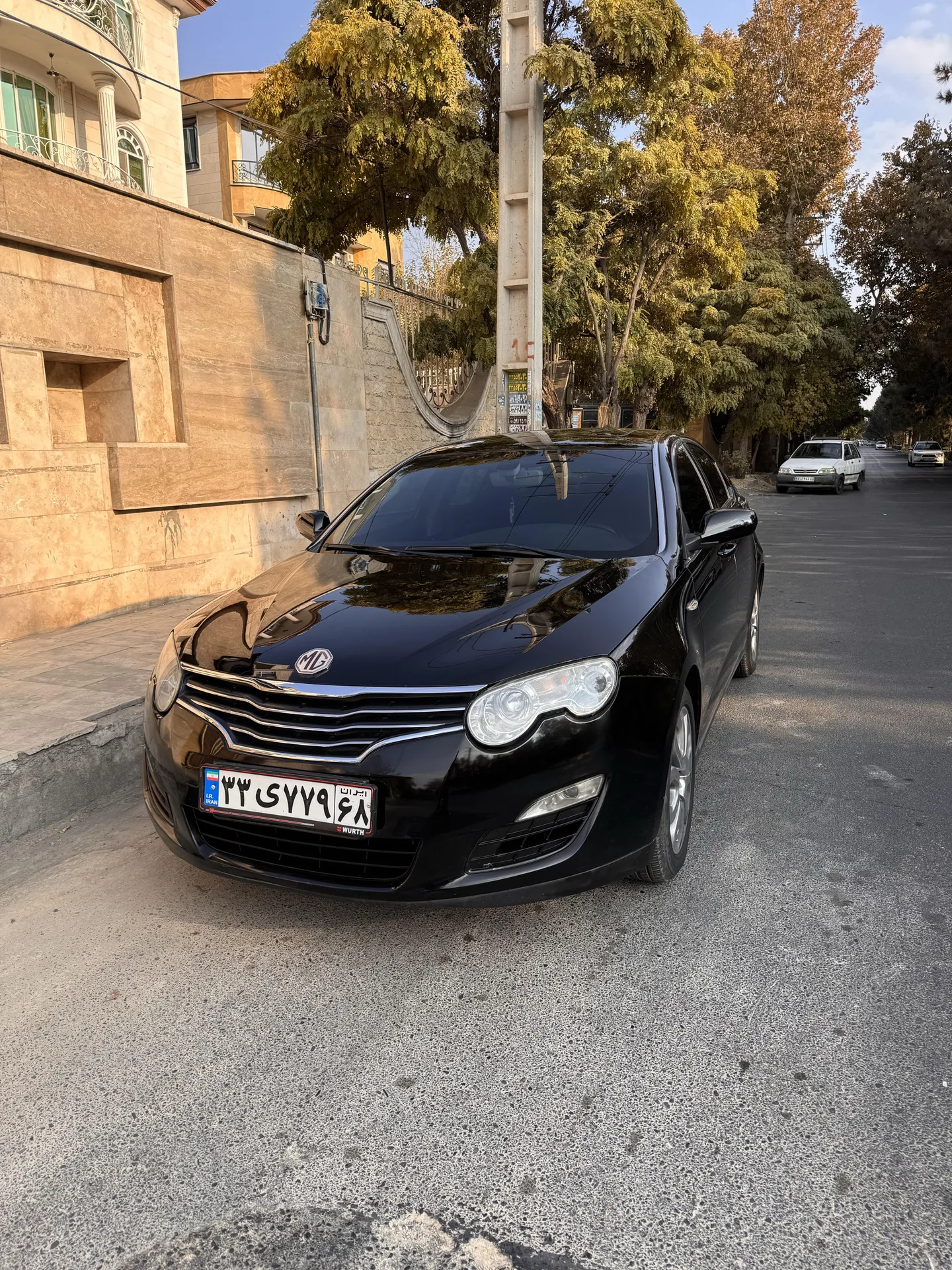 ام جی 550