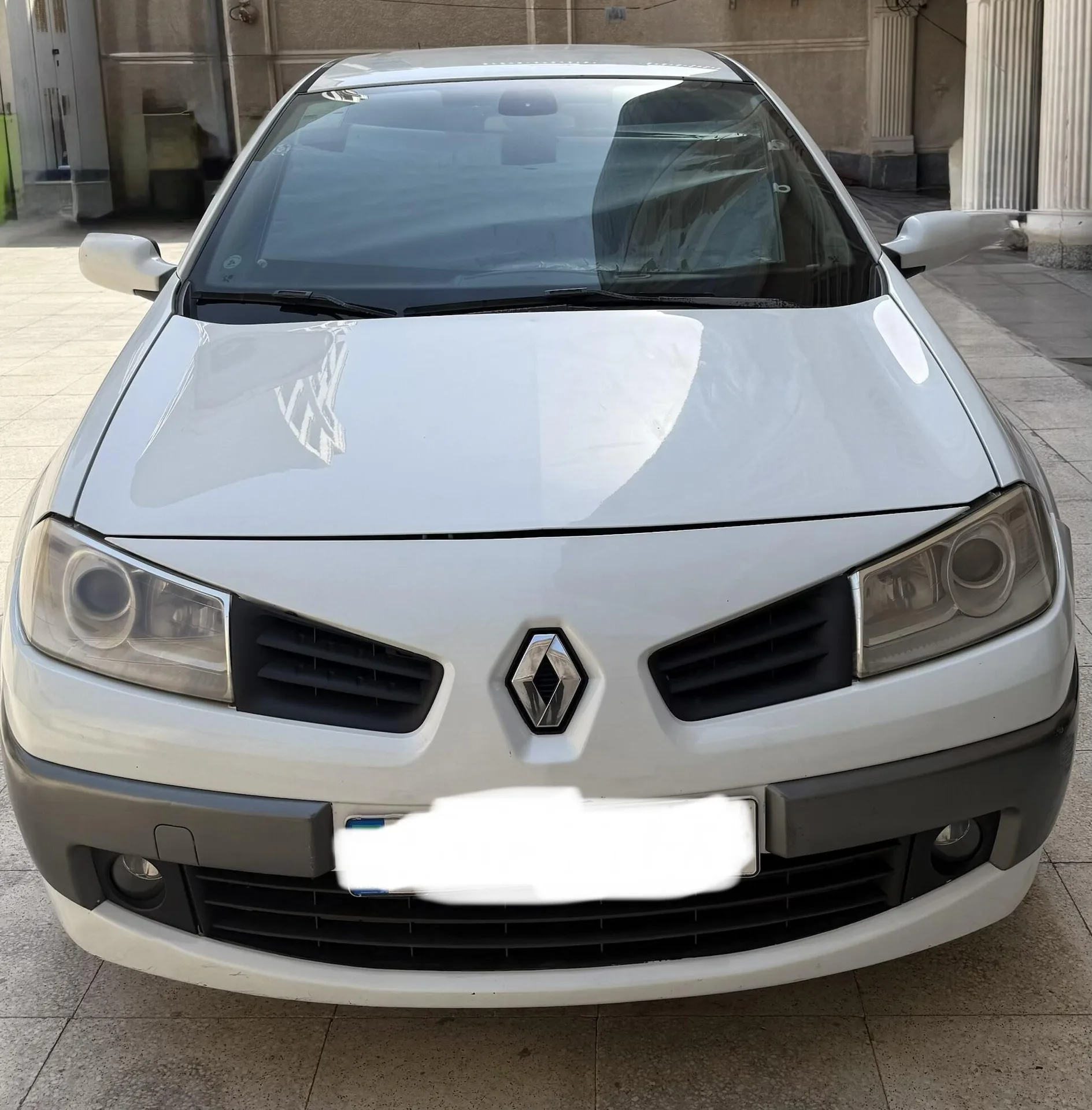رنو مگان (مونتاژ)