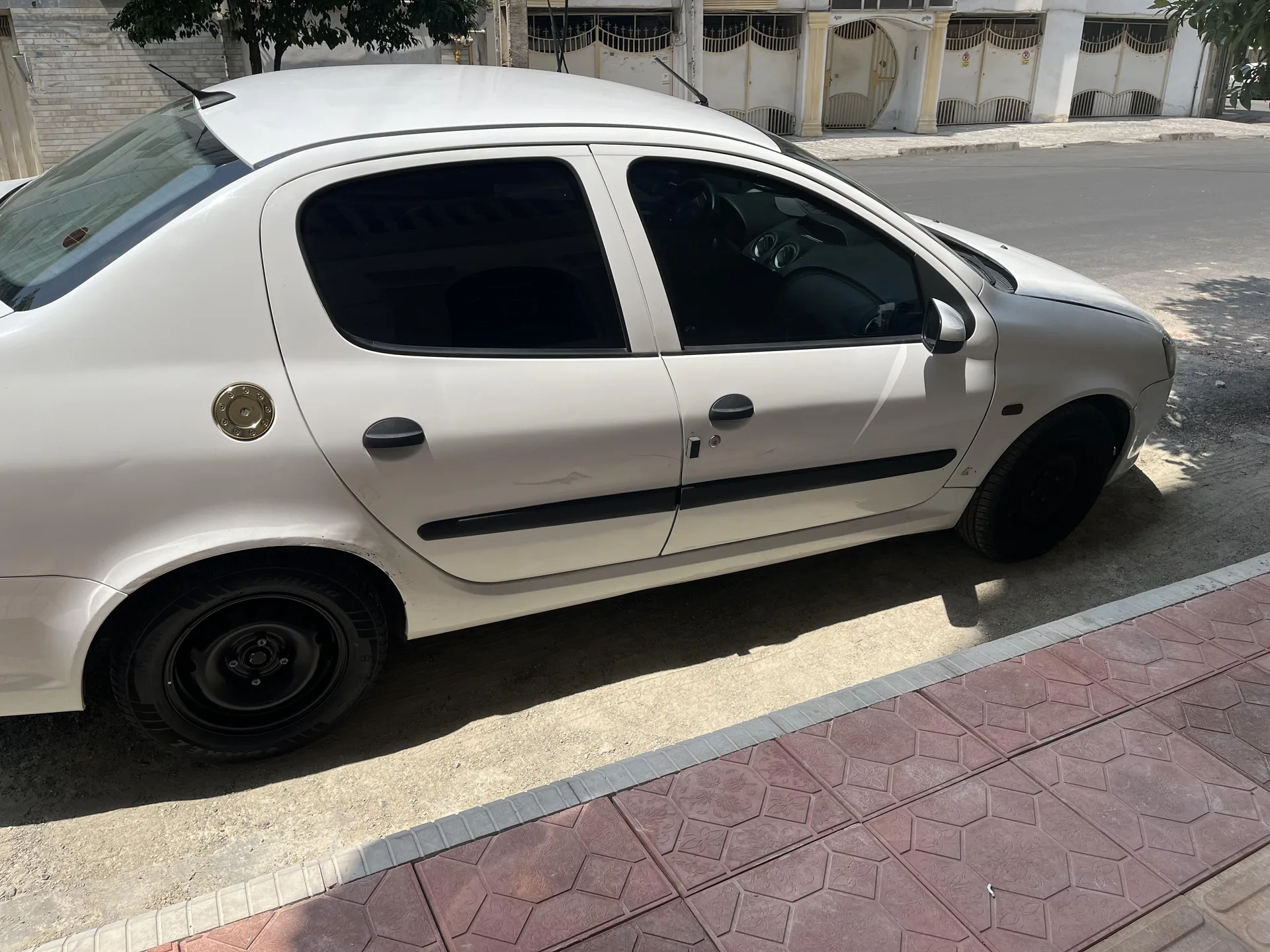رانا  LX 4